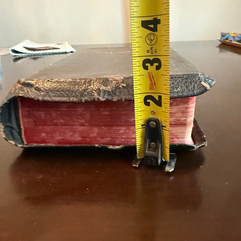 Vintage 1947 KJV Holy Bible Spencer Press Large Type Red Letter Thumb Indexed - Picture 13 of 14